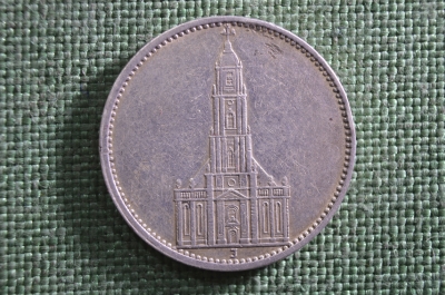 5 марок (рейхсмарок) 1934 года J. Кирха, Гарнизонная церковь в Потсдаме. Серебро, Германия.