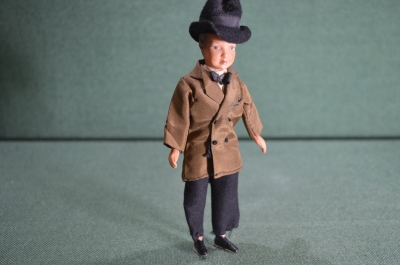 Кукла "Юноша в шляпе, с бабочкой", целлулоид. Винтаж. Франция. Вторая половина XX века. 