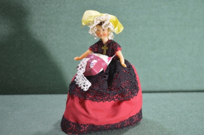Кукла "Дама с сумкой", целлулоид. Винтаж. Франция. Вторая половина XX века. 