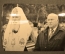 Фотография "Патриарх Алексий 2 и Юрий Лужков на открытии памятника", 1997 год. РФ.