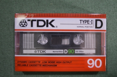 Аудиокассета новая "TDK D90". Япония.