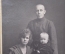 Фотография семейная, паспарту. А. Герман г. Ирбит. 1925 год.