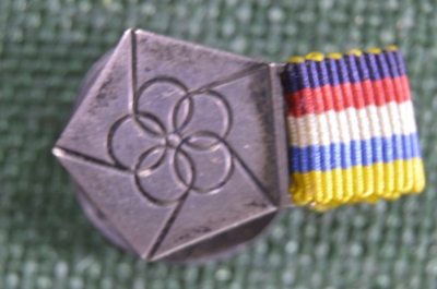 Знак значок с лентой "Олимпиада". Европа. Серебро 925 проба.
