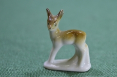 Статуэтка миниатюрная, фигурка "Олень, олененок". Фарфор. 