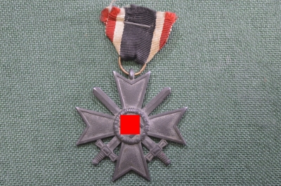 Крест военных заслуг с мечами, КВК 2 класса, Третий Рейх, 1939 год. Клеймо 10.