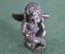 Фигурка, статуэтка миниатюрная "Ангелочек с драгоценным камнем". Металл. Европа.