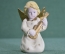 Фигурка, статуэтка "Печальный Ангелок с гитарой". Фарфор. Европа.