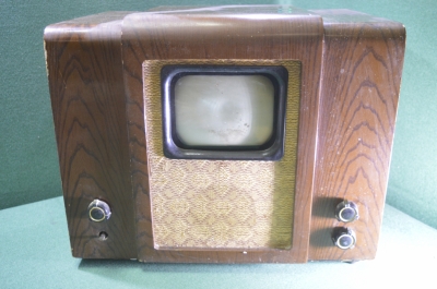 Телевизор, телевизионный приемник "КВН -49-4/Т-1/". МРТП СССР, 1955 год. В ремонт.