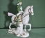 Статуэтка, фигурка фарфоровая "Всадник на лошади". Фарфор cdc rococo collection, Шри-Ланка.