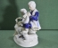 Статуэтка, фигурка фарфоровая "Парочка и барашек". Фарфор cdc collection, Шри-Ланка.