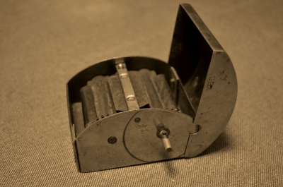Точильная механическая машинка для бритвенных лезвий. США