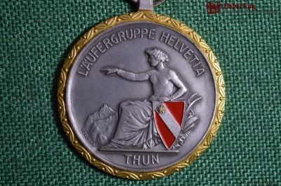 Стрелковая медаль, посвященная соревнованиям в Туне, Швейцария, 1965 год. Volksmarsch.