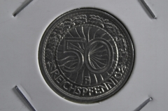 Монета 50 пфеннигов 1928 года. F. Рейх. Германия. UNC.
