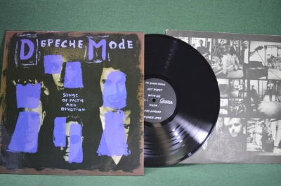 Винил, платинка 1 lp "Депеш Мод". Depeche Mode. Songs of faith and devotion. General Records.