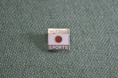 Знак значок "Mizuno Sports Мизуно". Тяжелый металл. Горячая эмаль. Спорт. Винтаж. Япония.