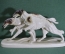 Композиция, статуэтка фаянсовая "Две борзые, собаки на охоте". Фаянс. Hertwig & Co (Хертвиг). 