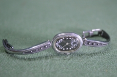 Часы, часики наручные женские "Луч". Металлический браслет, скань. Механика. Рабочие.