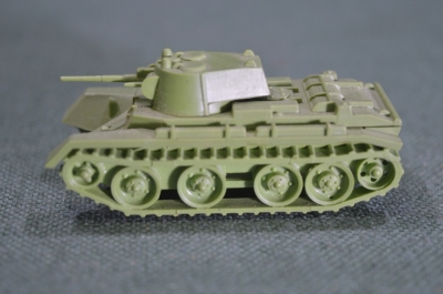 Игрушка "Танк". Колкий пластик. Клеймо. МИР. БССР. Цена 60 копеек. СССР. RRR.