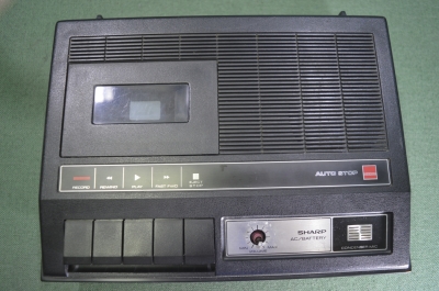 Магнитофон кассетный "Sharp RD 473 H". Винтаж. Япония.