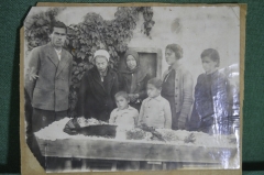 Фотография старинная "Похороны бабушки". 1940 г.