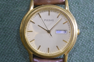 Часы наручные "Пульсар, Pulsar". Кварцевые. Календарь.  