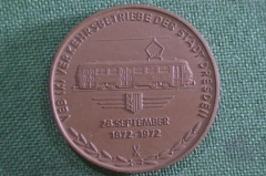 Медаль настольная "Первый трамвай. Дрезден, 26 сентября 1872 - 1972 гг.". Конка. Керамика. Германия.