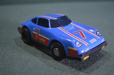 Игрушка машинка "Автомобиль Порше Porsche". Синий. ГДР. Германия. 1970е.