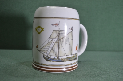 Кружка пивная фарфоровая. Корабль, парусник "Grobe Jacht". Oakstine Seneka. Объем 0,5 литра. Фарфор.