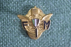 Знак значок фрачный "Федерация Мотоспорта Италии FIM". Италия. Bertoni Milano. 1960е.