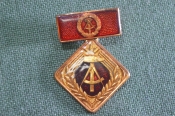 Знак значок медаль 