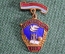 Знак "Фестиваль УРСР" . Металл, эмаль. Украинская ССР, 1957 год