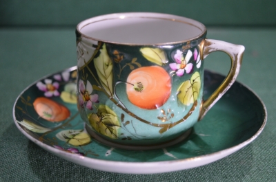 Чайная пара (чашка и блюдце) "На память", Кузнецовский фарфор, конец 19 века, Вербилки.