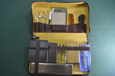 Дорожный набор, несессер мужской времен СССР, кожаный футляр, полный комплект, нечастый