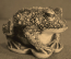 Статуэтка "Жаба", длина 10 см. Искусственный мрамор.