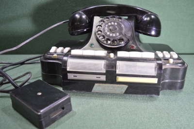Директорский телефон (телефонный концентратор ТКМС-6). ОТК, 1965 год. СССР.